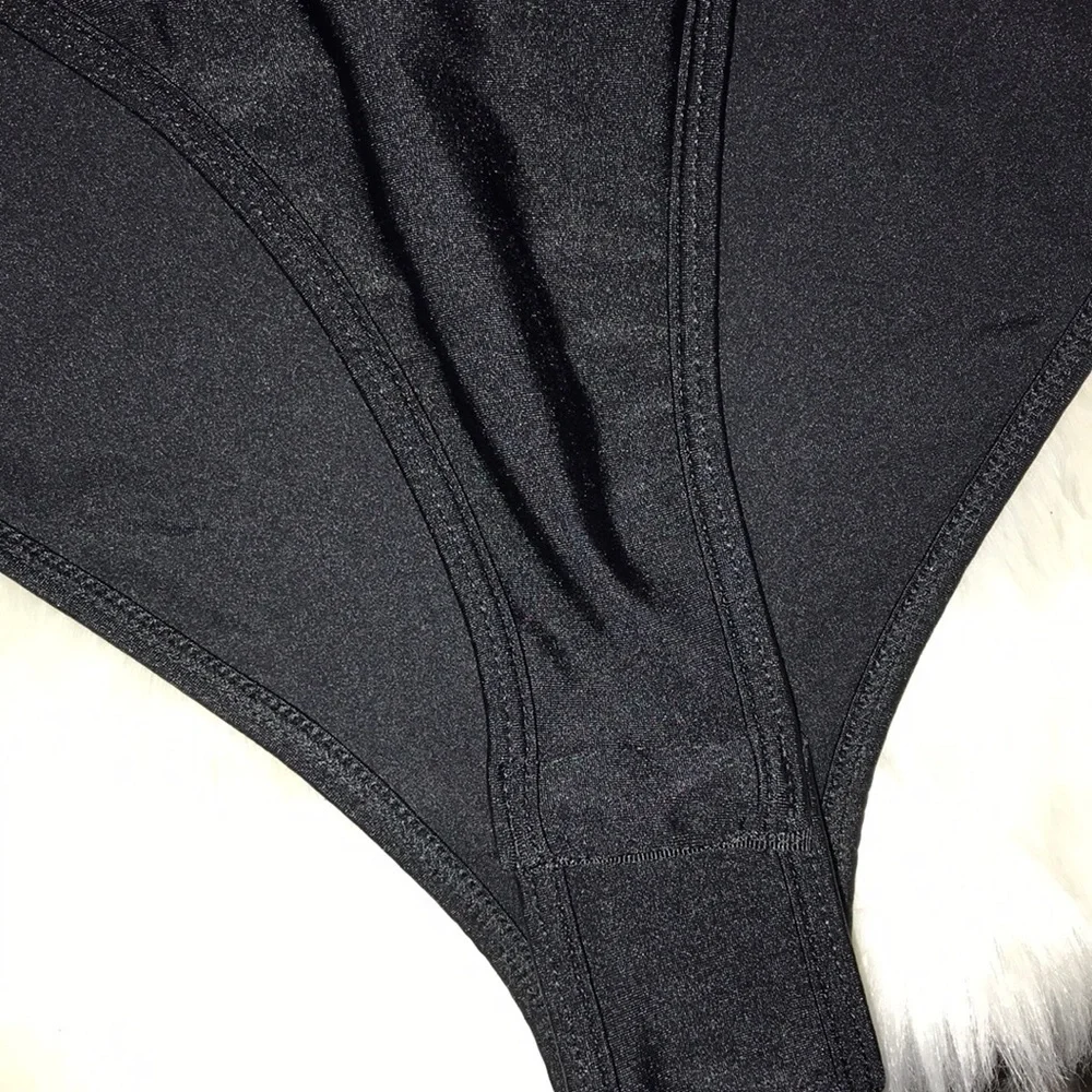 SOLD Last Chance! FOREVER 21 PLUS Slimming Black Bodysuit XL - Picture 6 of 8